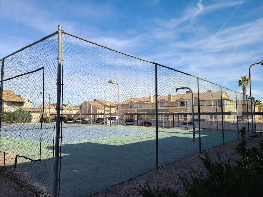 2Bed 1 Bath Condo Near Nellis Afb & The Strip Las Vegas Dış mekan fotoğraf