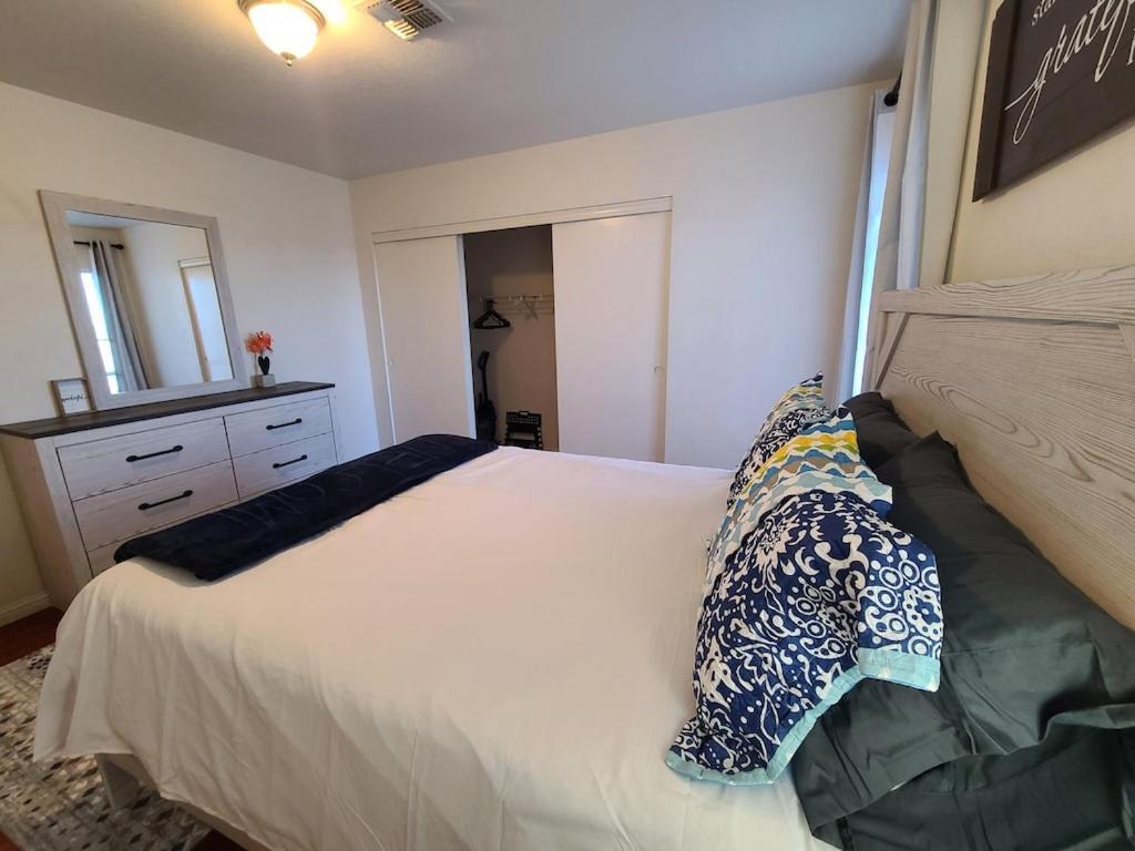 2Bed 1 Bath Condo Near Nellis Afb & The Strip Las Vegas Dış mekan fotoğraf