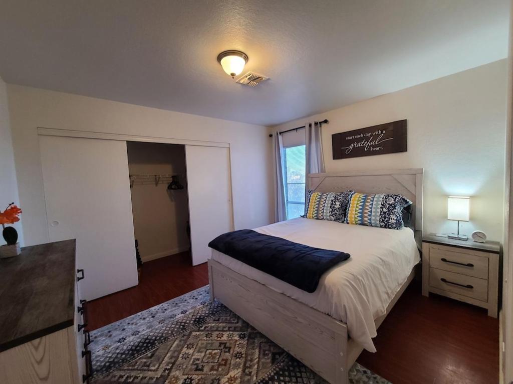 2Bed 1 Bath Condo Near Nellis Afb & The Strip Las Vegas Dış mekan fotoğraf